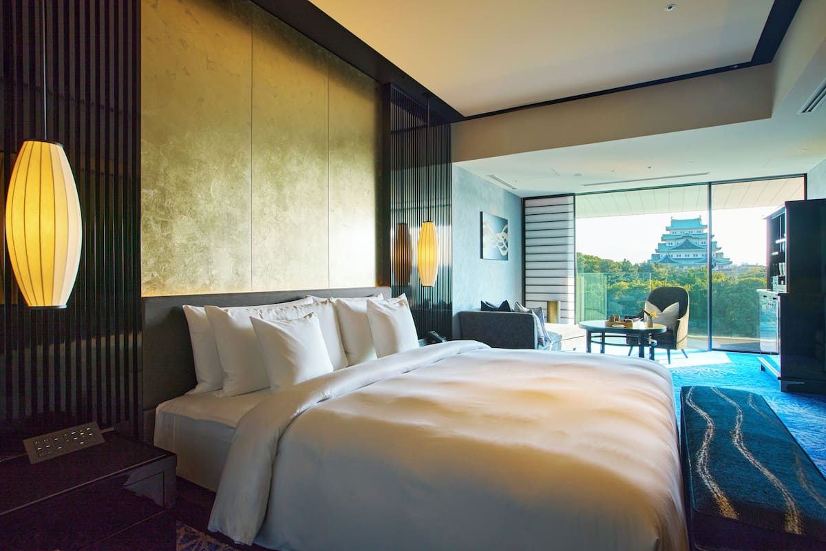 Premium bedding, minibar, in-room safe, free WiFi