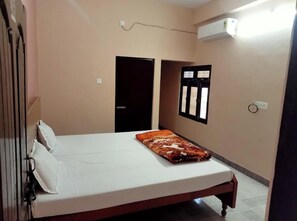 Classic Double Room, Balcony, City View | Free WiFi