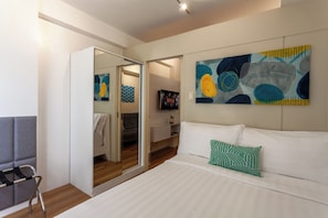 1 chambre, fer et planche à repasser, Wi-Fi, draps fournis
