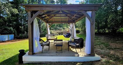 Chic Designer Getaway; Private Cul-de-Sac; Veteran-Owned