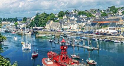 Holiday Home 'Ce Petit Penty' with Private Terrace and Wi-Fi