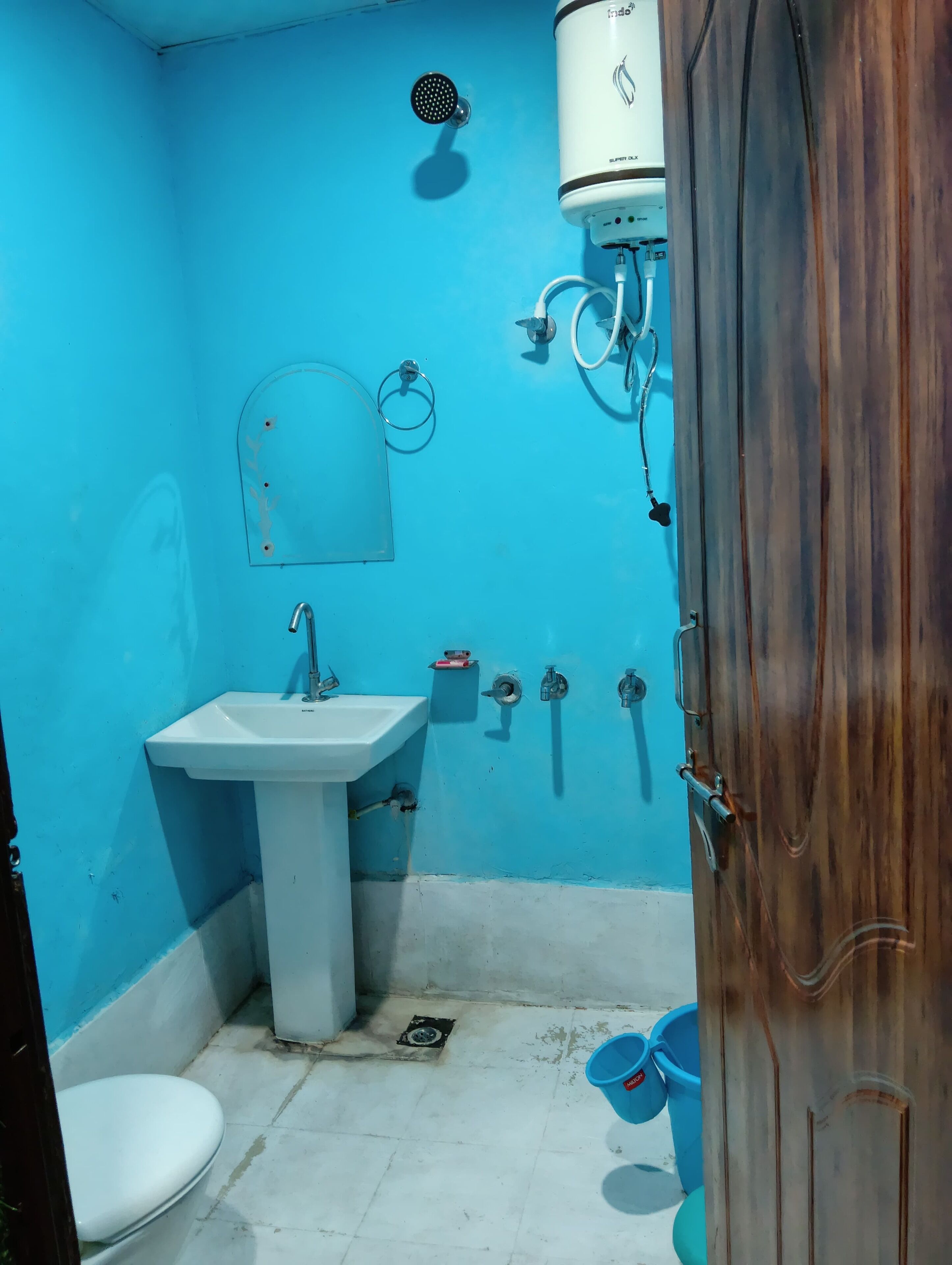 Deluxe Double Room, 1 Katil Kelamin (Double), Balcony, Mountain View | Bilik Mandi | Pancuran mandi, sabun, syampu, tisu tandas 