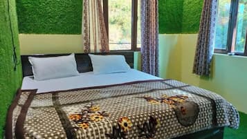 Deluxe Double Room, 1 Double Bed, Balcony, Mountain View | Free WiFi