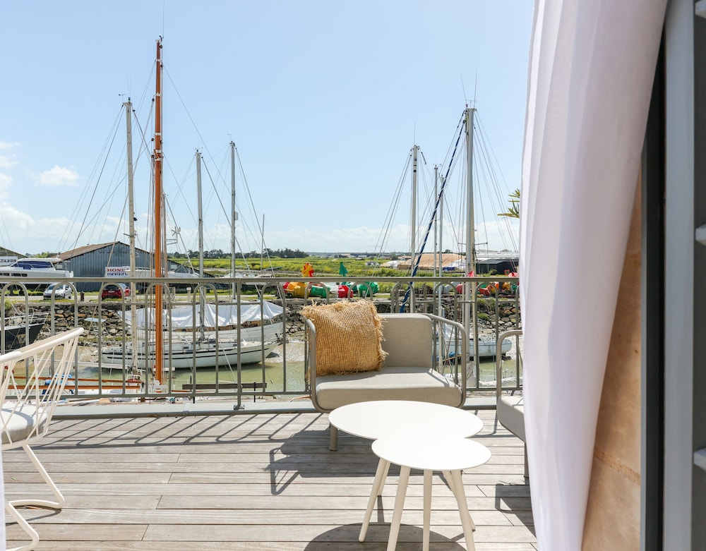 Le Général d'Elbée - Hôtel & Spa by null