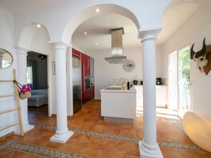 Fridge, microwave, oven, dishwasher - El Retiro by Interhome (Calpe/Calp)