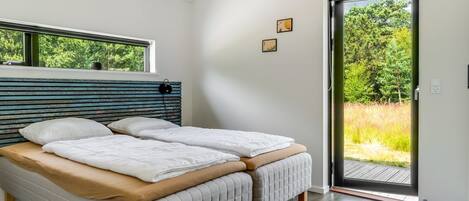 4 室のベッドルーム、インターネット