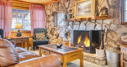 Sleeps 23 | 2 Lakefront Homes, Private Dock+Beach, Hot Tub, Fire Pit, Deck Views