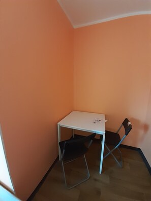 Free WiFi, bed sheets - 2-Rent Group Hostel Rooms&Apartments TUB19A (Munich)