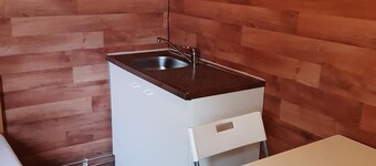 2-Rent Group Hostel Rooms&Apartments TUB19A
