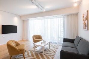 Apartment | 1 bedroom - LIV Athinum 1 - Luxury Apartment 2B (Athens)
