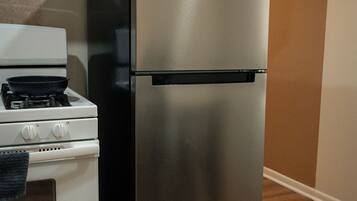Microwave, stovetop