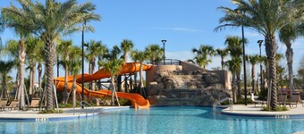 Great Room in excellent community and location