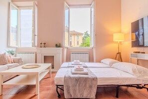 1 chambre, fer et planche à repasser, Wi-Fi gratuit, draps fournis