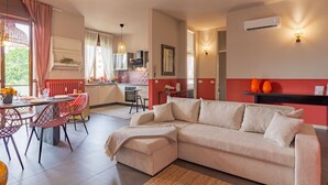 Living area - Urban House - 301 by Houset (Monza)