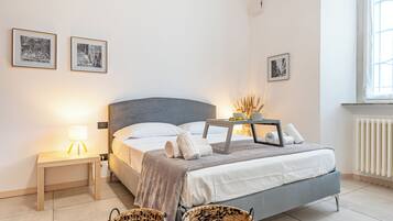 1 camera, ferro/asse da stiro, Wi-Fi gratuito, lenzuola