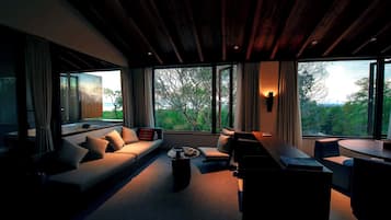 Superior Suite, Garden View