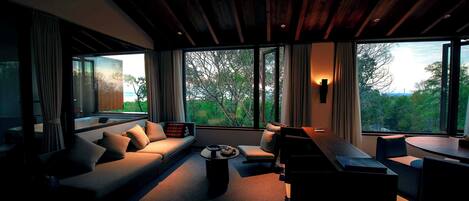 Superior Suite, Garden View | Free WiFi