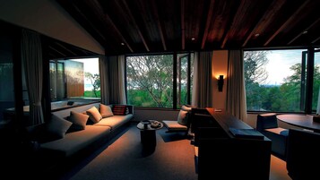 Superior Suite, Garden View | Free WiFi