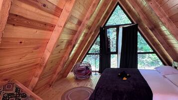 Casa familiar, vistes a la muntanya | Caixa forta a l'habitació i cortines opaques