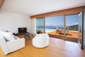 Smart TV, stereo