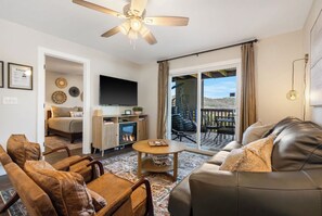 Smart TV, table tennis, books