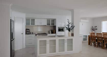 Luxury at the Cove – Pet-Friendly Escape