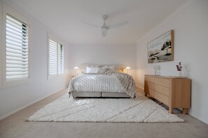 5 bedrooms, iron/ironing board, travel cot, free WiFi