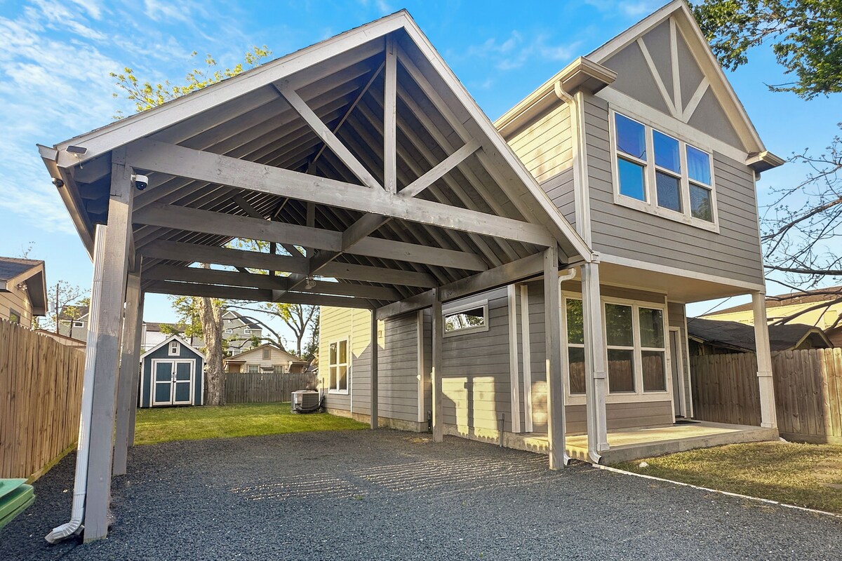 Photo 3 of Gated Houston Getaway - Family & Pet Friendly - Near It All
