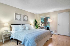 1 dormitorio, escritorio, tabla de planchar con plancha y wifi gratis