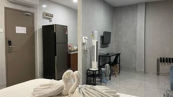 Studio, Balcony, Mountain View | Living area | 32-inch Smart TV with digital channels, Netflix, streaming services