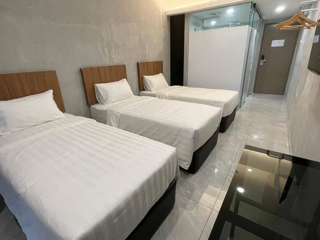 Desk, laptop workspace, free WiFi, bed sheets