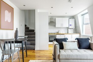 TV - ! bedroom Loft in Hyde Park (London)