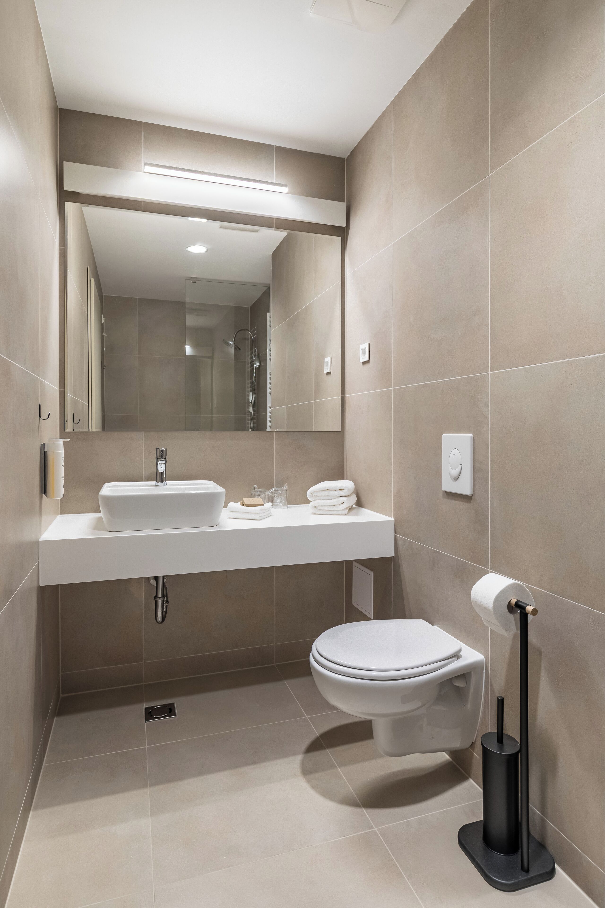 Photo - Akademis - Fit Split