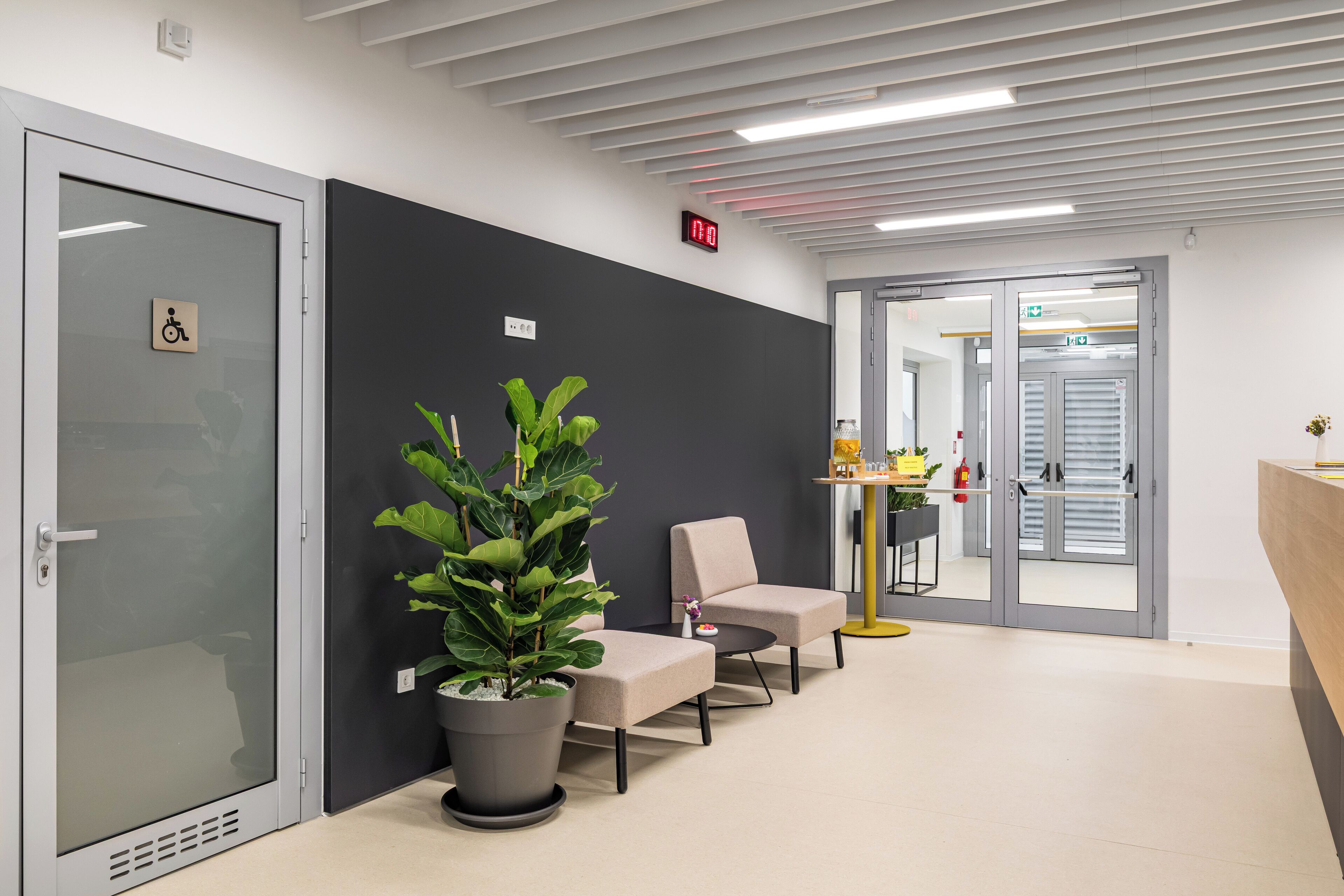 Photo - Akademis - Fit Split