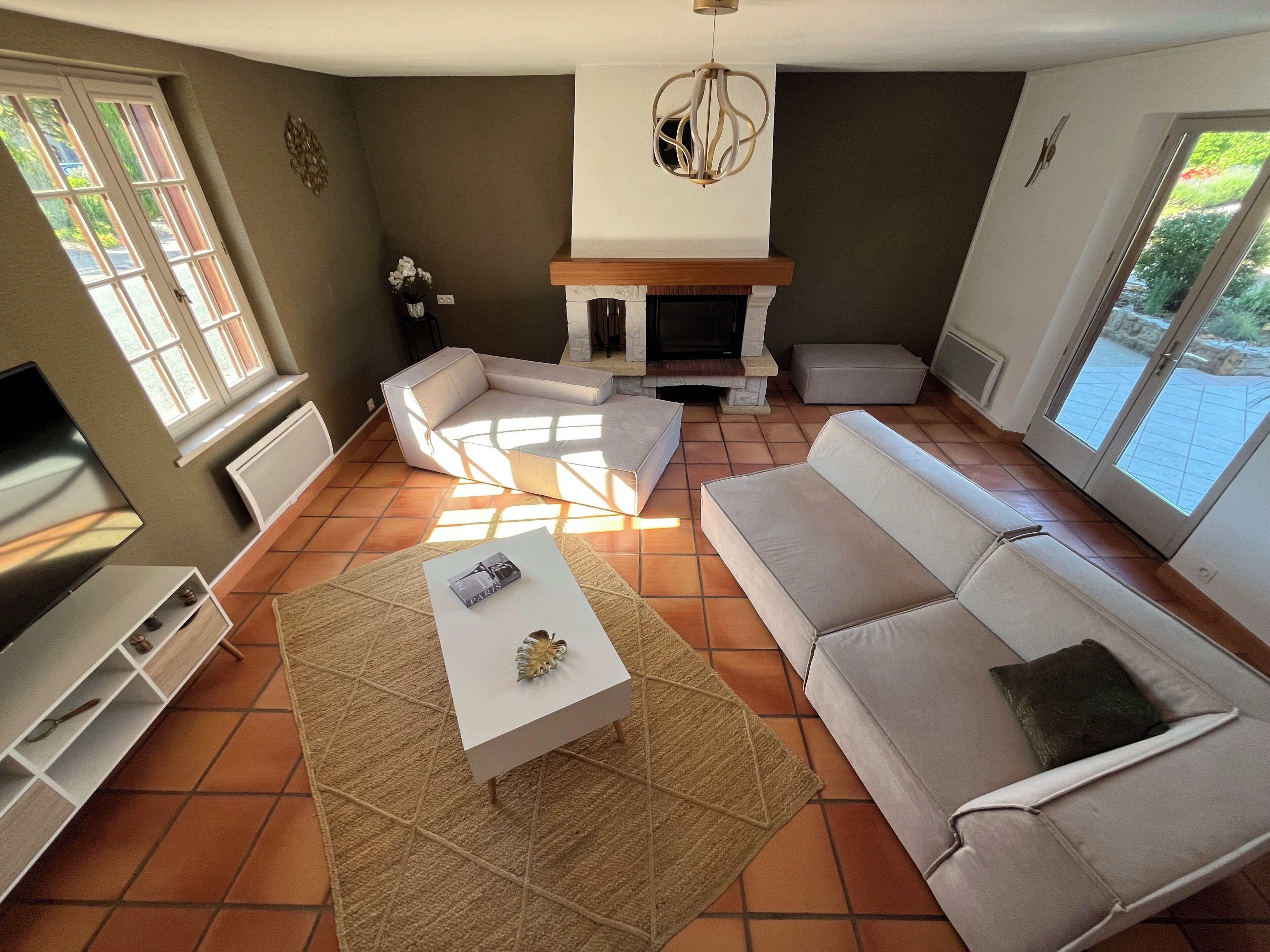 TV connectée, cheminée