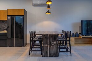 Luxury Villa | Dining room