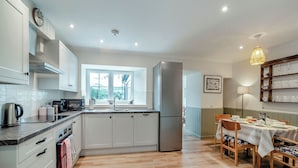 Dishwasher, highchair