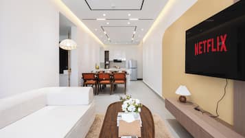 TV connectée de 43 pouces avec chaßnes numériques