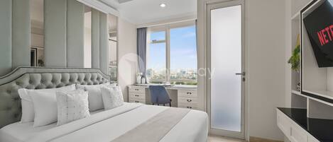 Apartment, 1 Bedroom, City View | Laptop workspace, iron/ironing board, free WiFi