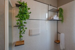 Interior - Lovely apartment for 3 guests with WIFI, A/C, TV, terrace, pets allowed and panoramic view (Pavia)