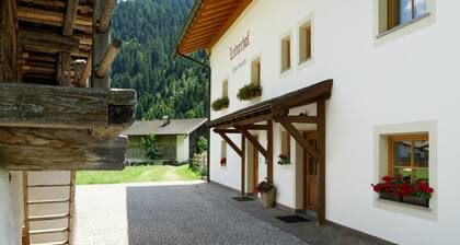 Apartment 'Saxenle' with Mountain View, Shared Garden and Wi-Fi