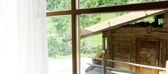 Apartment 'Schupfe' with Mountain View, Shared Garden and Wi-Fi