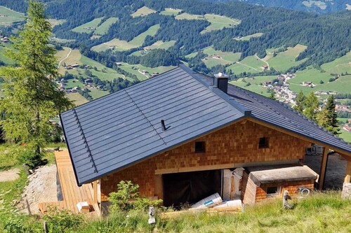 Panoramahütte im Skigebiet