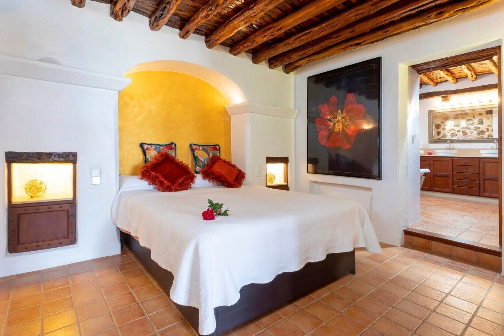 Skrivebord, strygejern/strygebræt, Wi-Fi, sengetøj