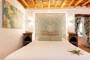 Strykejern/-brett, wi-fi og sengetøy