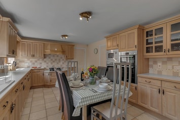 Kitchen to cook delicious meals during your stay