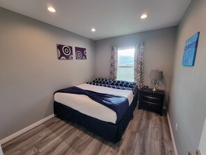 3 Schlafzimmer, Schreibtisch, Bügeleisen/Bügelbrett, kostenloses WLAN