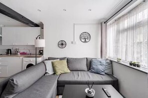 Imagen sin descripción, 5 de 19, botón