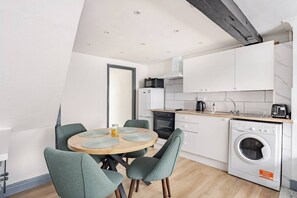 炉灶、厨具/餐具