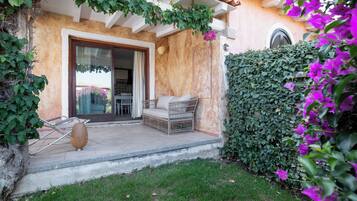 Apartment, 2 Bedrooms, Patio | Terrace/patio